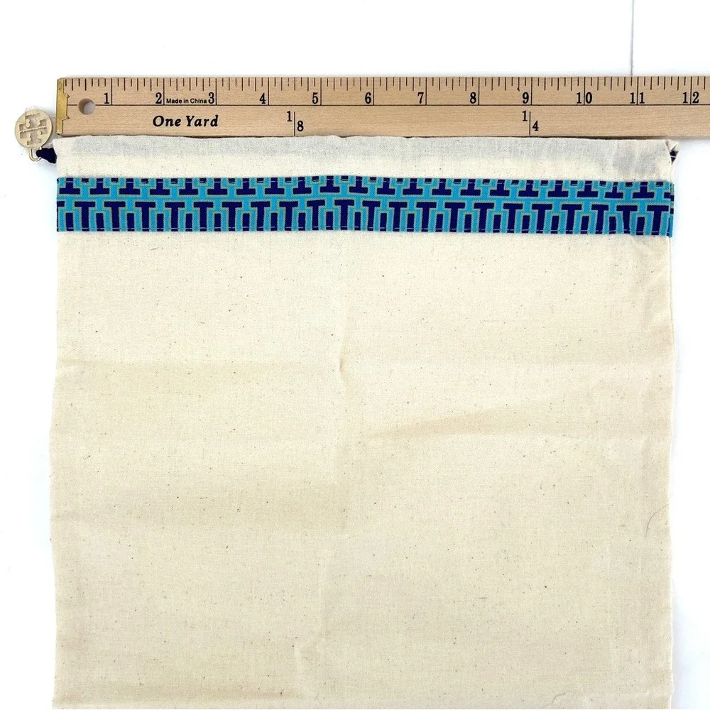 Tory Burch dust bag - Picture 2 of 4